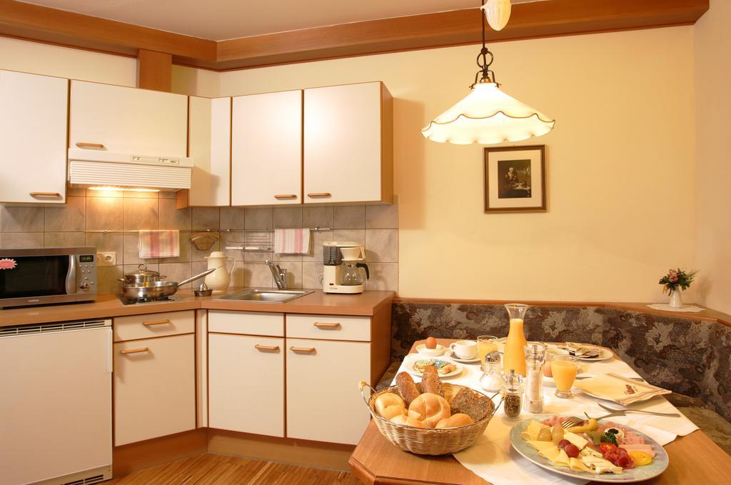 Hotel Appartement Winter اوبرتاورن الغرفة الصورة